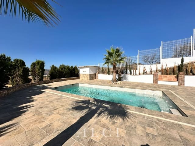 4 Zimmer Finca/Landgut zu verkaufen in Canillas de Aceituno - 700.000 € (Ref: 9311222)