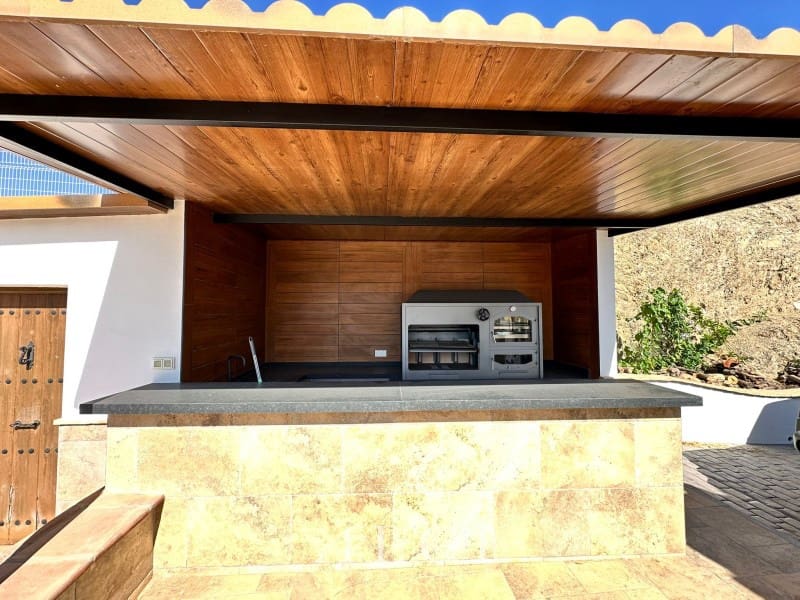 4 Zimmer Finca/Landgut zu verkaufen in Canillas de Aceituno - 700.000 € (Ref: 9311222)