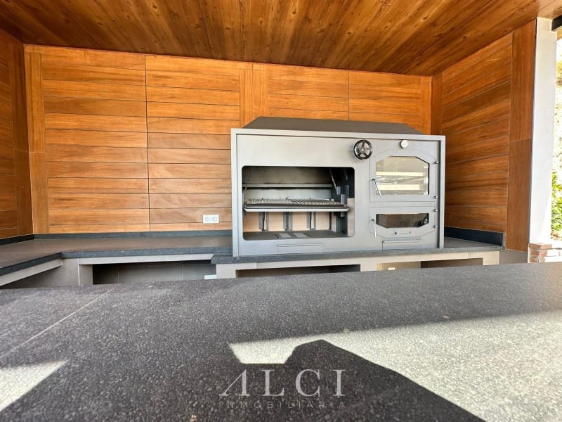 4 Zimmer Finca/Landgut zu verkaufen in Canillas de Aceituno - 700.000 € (Ref: 9311222)