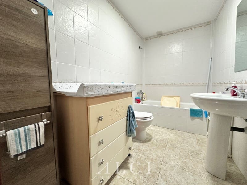 3 chambre Maison de Ville à vendre à Periana avec garage - 240 000 € (Ref: 9311225)