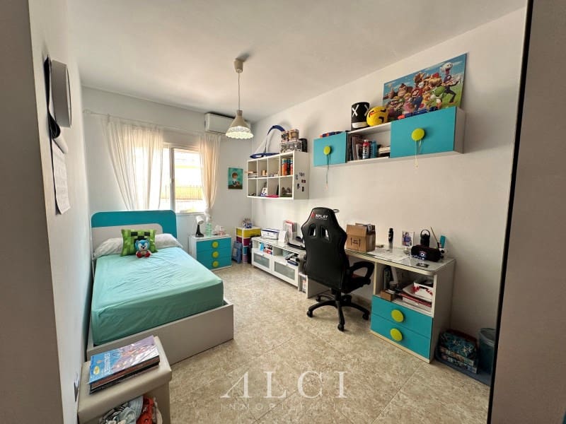 3 chambre Maison de Ville à vendre à Periana avec garage - 240 000 € (Ref: 9311225)