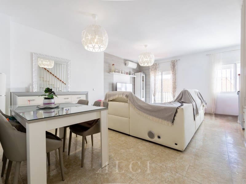 3 bedroom Townhouse for sale in Periana with garage - € 299,000 (Ref: 9311225)