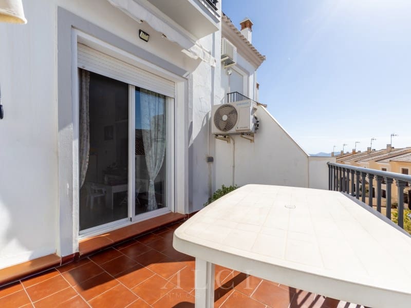 3 bedroom Townhouse for sale in Periana with garage - € 299,000 (Ref: 9311225)