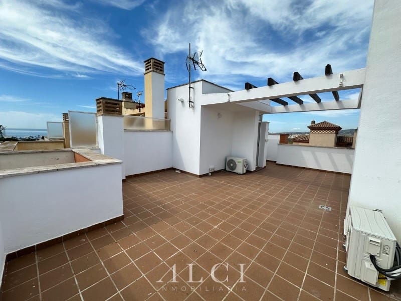 3 bedroom Townhouse for rent in Caleta de Velez with garage - € 2,000 (Ref: 9311228)