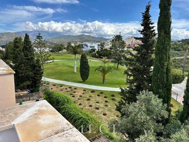 3 bedroom Townhouse for rent in Caleta de Velez with garage - € 2,000 (Ref: 9311228)