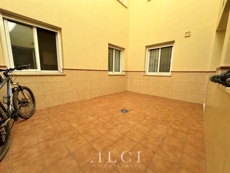 3 slaapkamer Appartement te koop in Velez-Malaga - € 270.000 (Ref: 9311229)