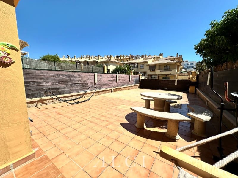 3 slaapkamer Appartement te koop in Velez-Malaga - € 270.000 (Ref: 9311229)