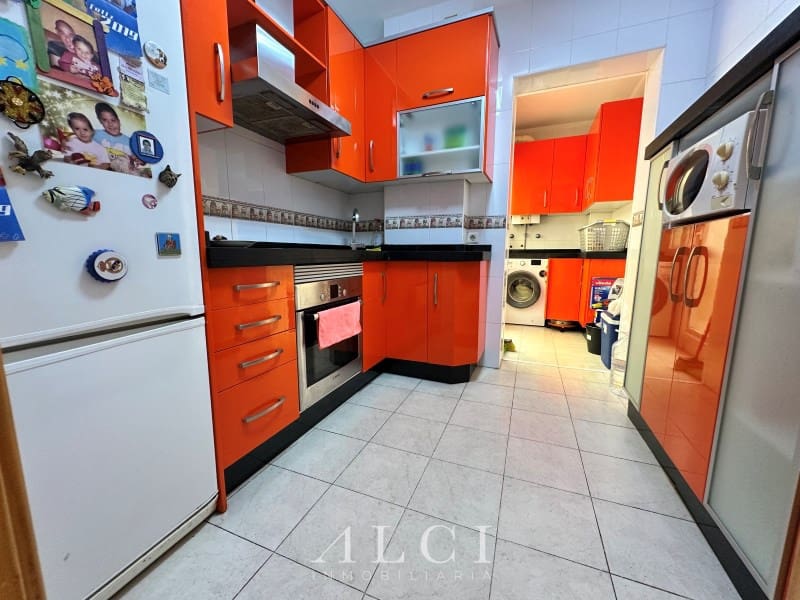 3 slaapkamer Appartement te koop in Velez-Malaga - € 270.000 (Ref: 9311229)