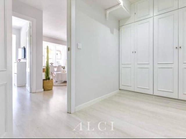 2 soverom Leilighet til salgs i Torre del Mar, Vélez-Málaga - € 320 000 (Ref: 9311230)