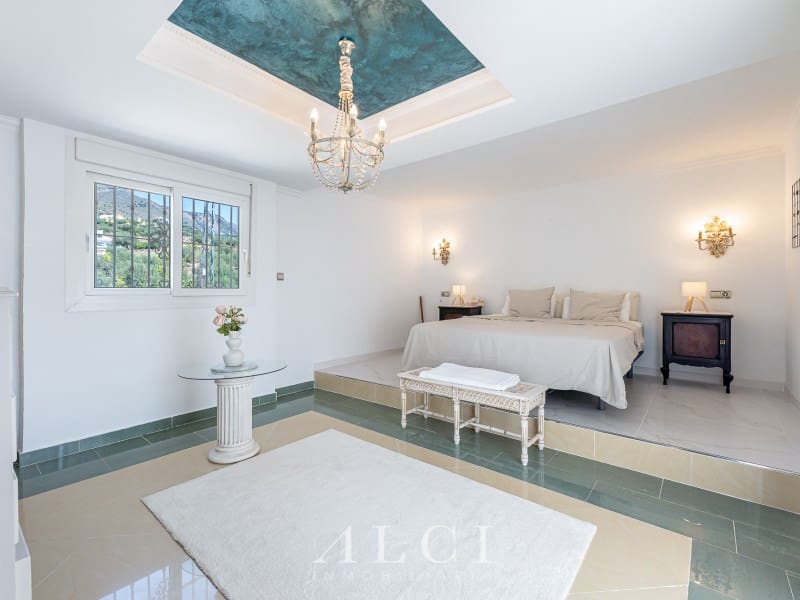 5 quarto Moradia para venda em Alcaucin - 522 000 € (Ref: 9311235)