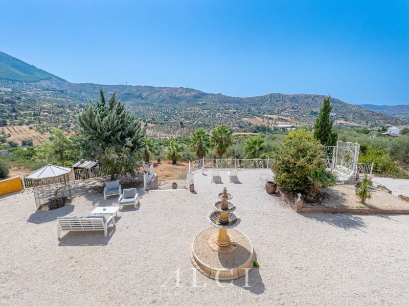 5 quarto Moradia para venda em Alcaucin - 522 000 € (Ref: 9311235)