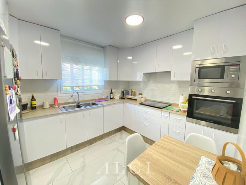 3 soverom Leilighet til salgs i Torre del Mar - € 400 000 (Ref: 9311250)