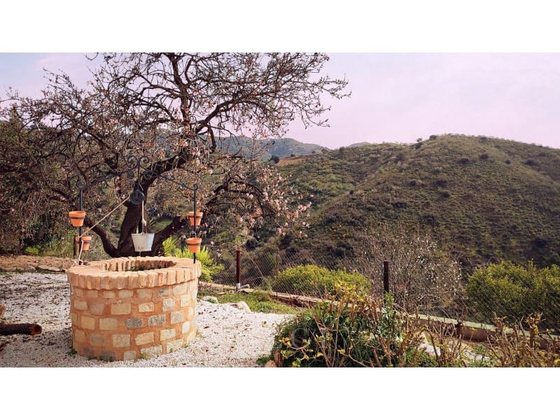 3 bedroom Villa for rent in Malaga city with pool garage - € 1,990 (Ref: 9347730)