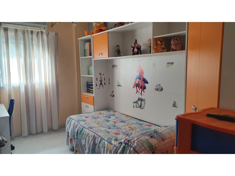 3 camera da letto Appartamento in vendita in Malaga citta - 230.000 € (Rif: 9759480)