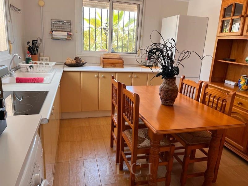 2 sovrum Villa till salu i Alcaucin med pool garage - 285 000 € (Ref: 9759482)