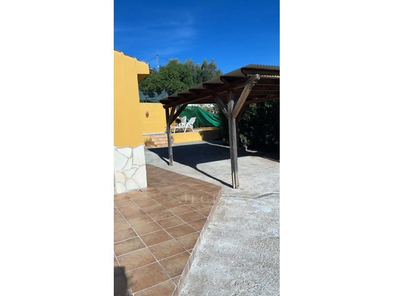 2 sovrum Villa till salu i Alcaucin med pool garage - 285 000 € (Ref: 9759482)