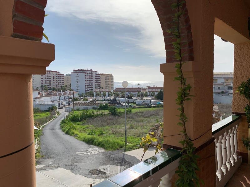 3 soverom Villa til salgs i Torrox-Costa med garasje - € 350 000 (Ref: 9759483)