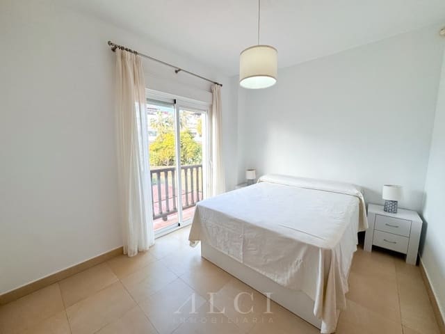 2 soverom Leilighet til salgs i Caleta de Vélez, Vélez-Málaga med garasje - € 279 900 (Ref: 9759484)