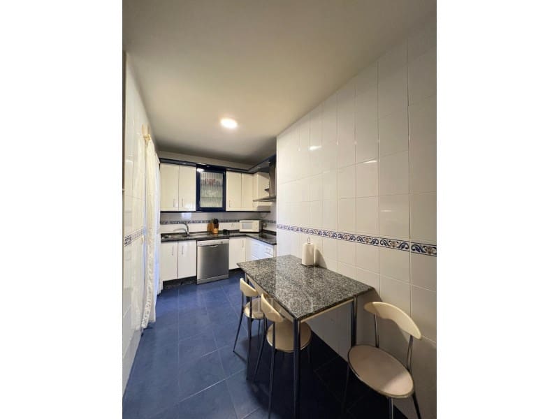 4 soveværelse Lejlighed til salg i Torremolinos med swimmingpool garage - € 449.000 (Ref: 9759487)