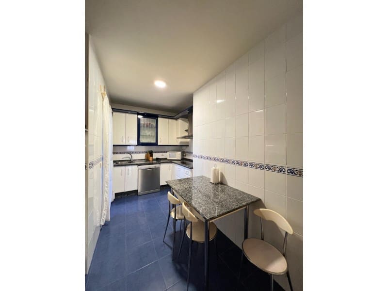 4 soveværelse Lejlighed til salg i Torremolinos med swimmingpool garage - € 449.000 (Ref: 9759487)