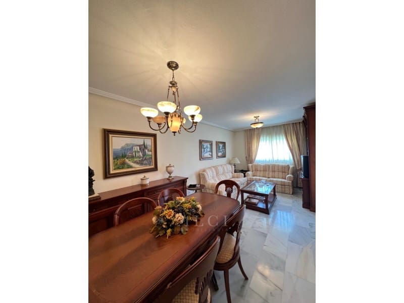 4 soveværelse Lejlighed til salg i Torremolinos med swimmingpool garage - € 449.000 (Ref: 9759487)