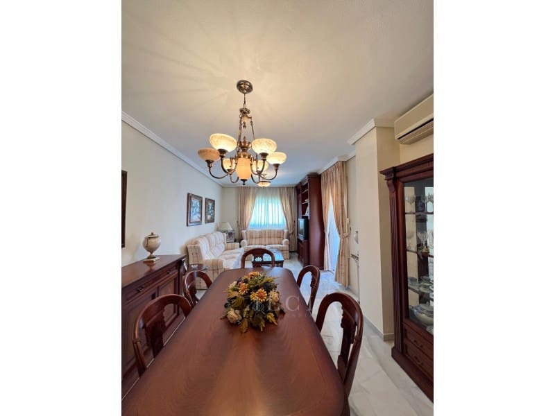 4 soveværelse Lejlighed til salg i Torremolinos med swimmingpool garage - € 449.000 (Ref: 9759487)