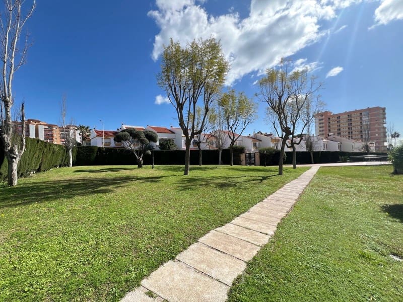 4 soveværelse Lejlighed til salg i Torremolinos med swimmingpool garage - € 449.000 (Ref: 9759487)