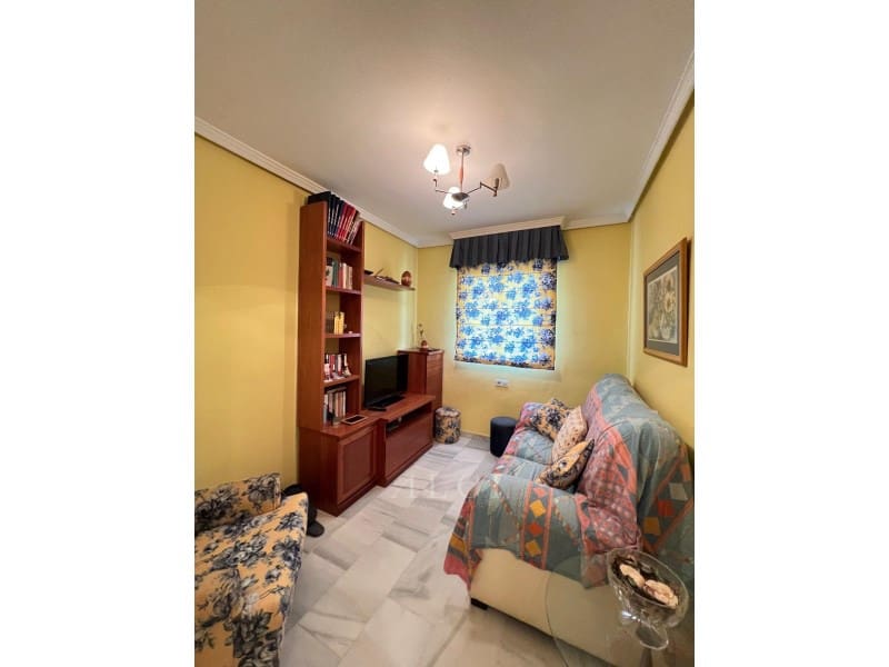 4 soveværelse Lejlighed til salg i Torremolinos med swimmingpool garage - € 449.000 (Ref: 9759487)