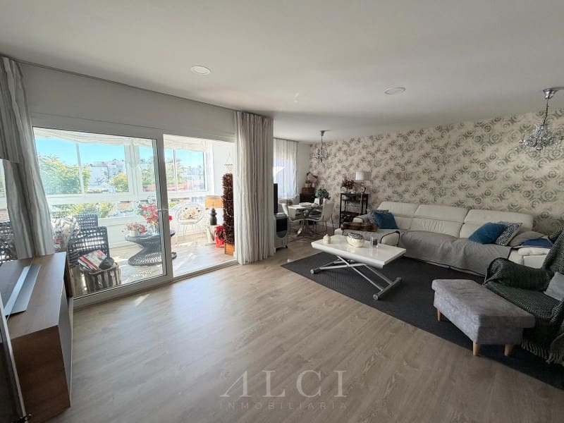 3 soverom Hus til salgs i Torre del Mar med garasje - € 450 000 (Ref: 9759488)