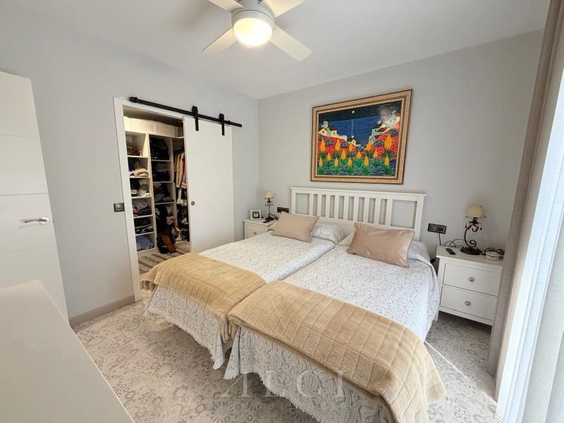 3 soverom Hus til salgs i Torre del Mar med garasje - € 450 000 (Ref: 9759488)