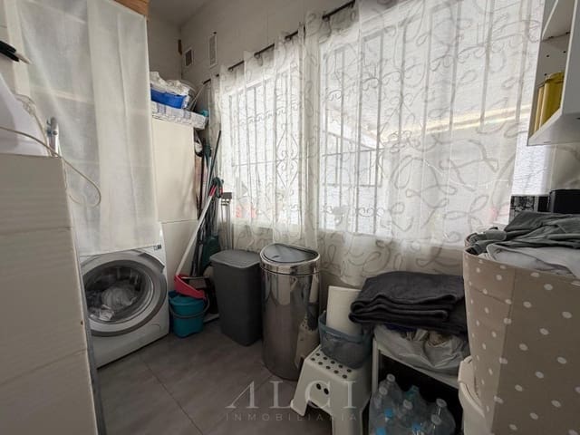 3 soverom Hus til salgs i Torre del Mar, Vélez-Málaga med garasje - € 450 000 (Ref: 9759488)