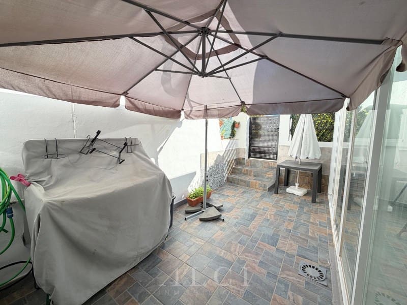 3 soverom Hus til salgs i Torre del Mar med garasje - € 450 000 (Ref: 9759488)