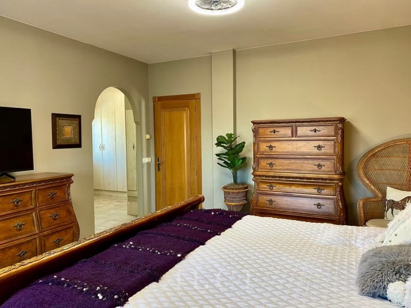 4 sypialnia Willa na sprzedaż w Canillas de Aceituno z basenem garażem - 995 000 € (Ref: 9759489)