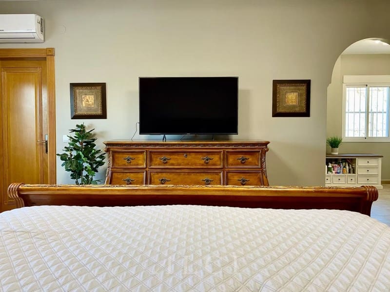 4 sypialnia Willa na sprzedaż w Canillas de Aceituno z basenem garażem - 995 000 € (Ref: 9759489)