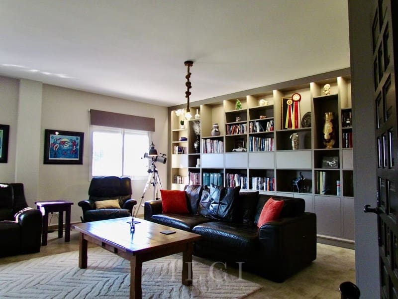 4 sypialnia Willa na sprzedaż w Canillas de Aceituno z basenem garażem - 995 000 € (Ref: 9759489)