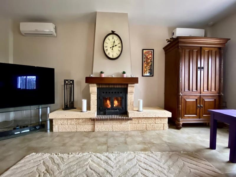 4 sypialnia Willa na sprzedaż w Canillas de Aceituno z basenem garażem - 995 000 € (Ref: 9759489)