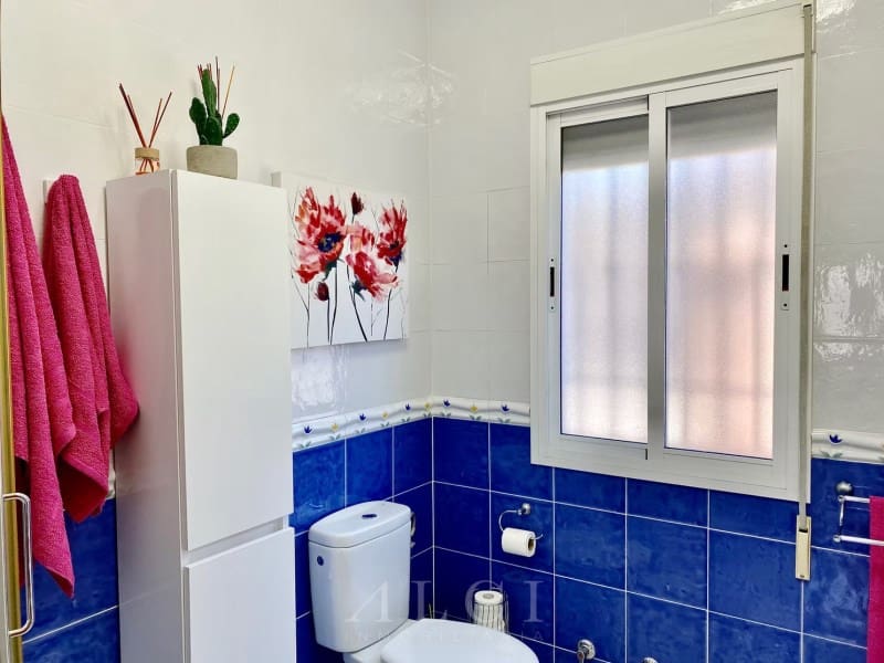 4 sypialnia Willa na sprzedaż w Canillas de Aceituno z basenem garażem - 995 000 € (Ref: 9759489)