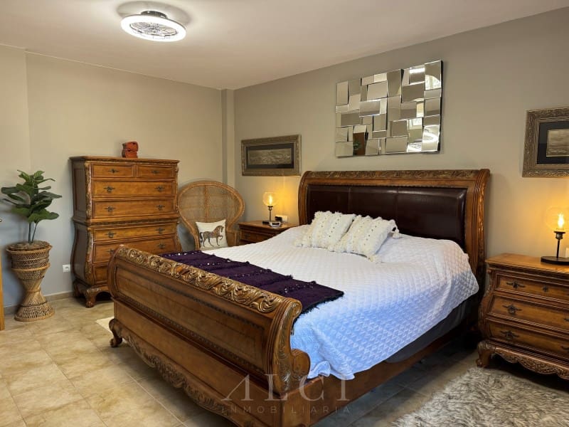 4 slaapkamer Villa te koop in Canillas de Aceituno met zwembad garage - € 995.000 (Ref: 9759489)