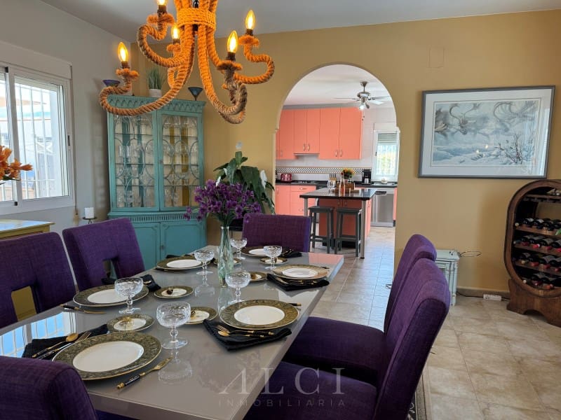 4 slaapkamer Villa te koop in Canillas de Aceituno met zwembad garage - € 995.000 (Ref: 9759489)