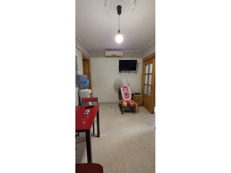 4 bedroom Townhouse for sale in Velez-Malaga - € 165,000 (Ref: 9759490)