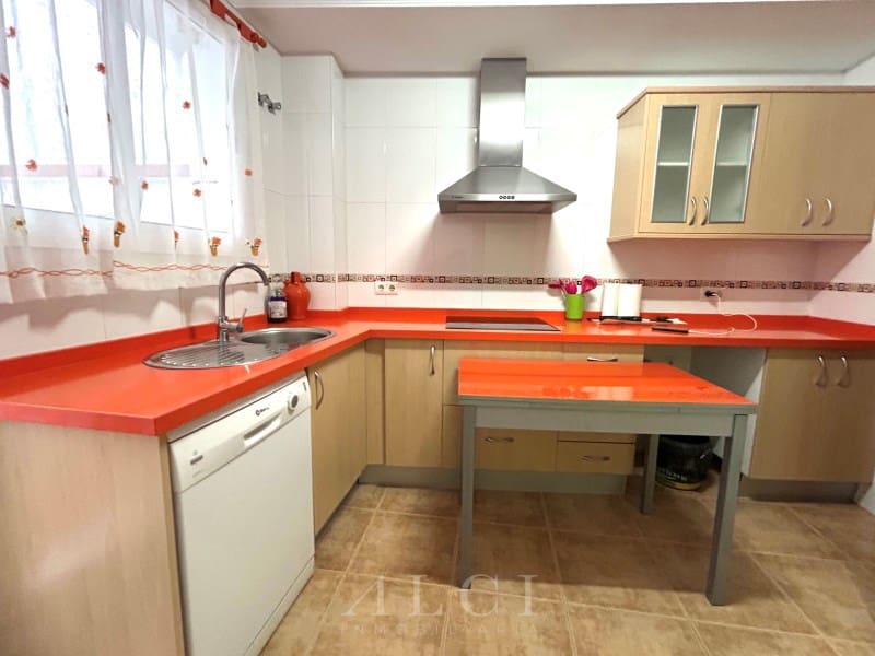 3 slaapkamer Flat te koop in Torre del Mar - € 320.000 (Ref: 9759492)