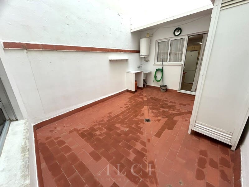 3 slaapkamer Flat te koop in Torre del Mar - € 320.000 (Ref: 9759492)
