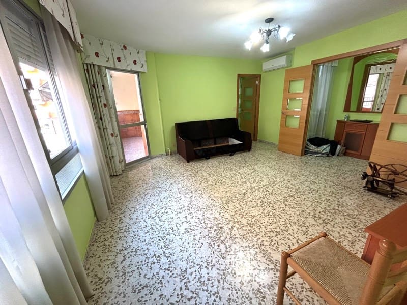 3 slaapkamer Flat te koop in Torre del Mar - € 320.000 (Ref: 9759492)