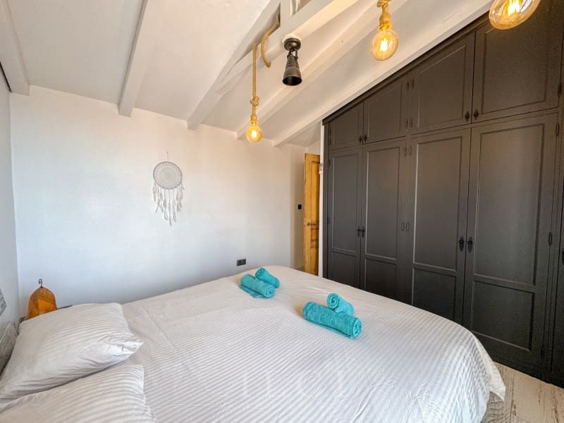 3 slaapkamer Villa te koop in Torrox met zwembad garage - € 595.000 (Ref: 9759494)