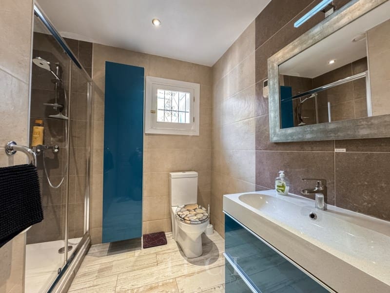 3 slaapkamer Villa te koop in Torrox met zwembad garage - € 595.000 (Ref: 9759494)