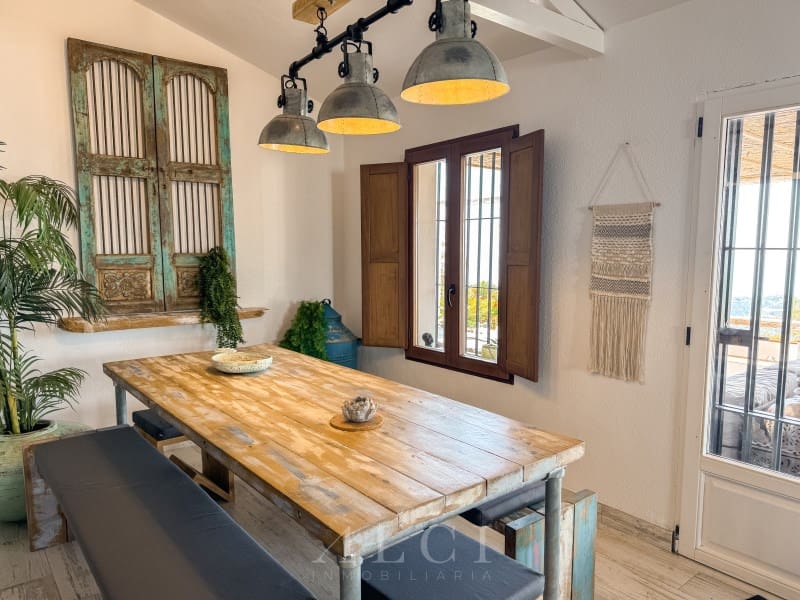 3 slaapkamer Villa te koop in Torrox met zwembad garage - € 595.000 (Ref: 9759494)
