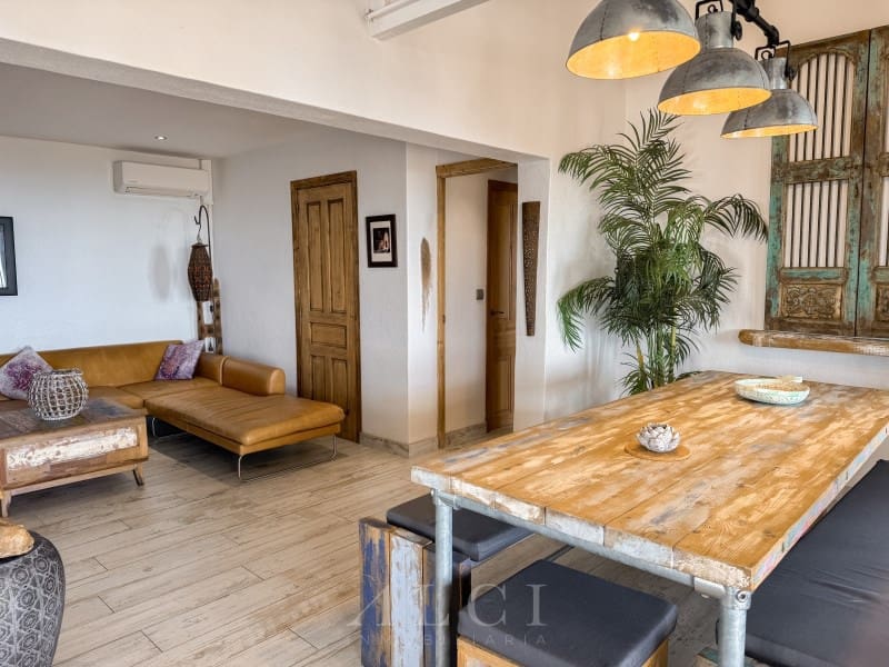 3 slaapkamer Villa te koop in Torrox met zwembad garage - € 595.000 (Ref: 9759494)