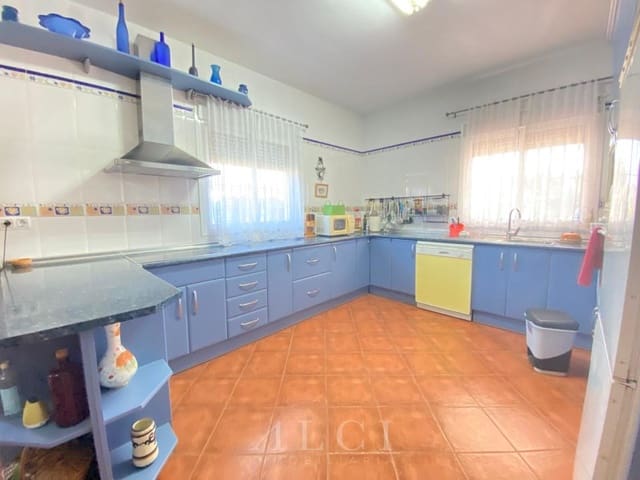 3 quarto Moradia para venda em Alcaucín com garagem - 289 900 € (Ref: 9759495)