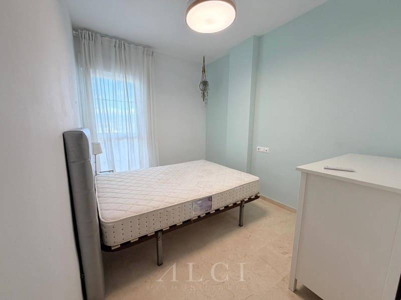 3 chambre Appartement à vendre à Caleta de Velez avec garage - 390 000 € (Ref: 9761891)