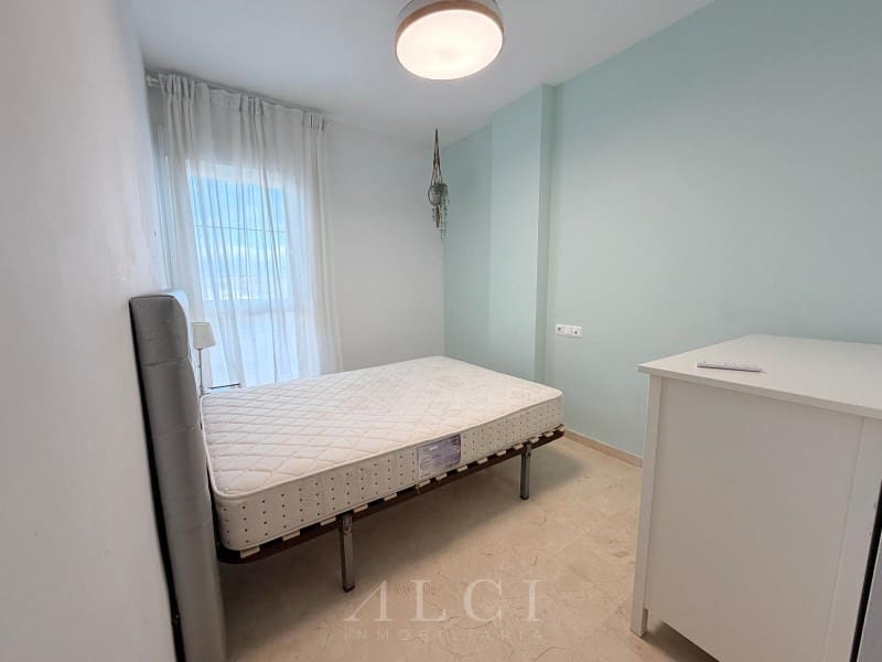 3 chambre Appartement à vendre à Caleta de Velez avec garage - 390 000 € (Ref: 9761891)